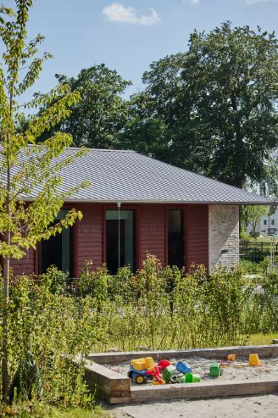 Denmark’s first CO2-neutral kindergarten clad in steel profiles, Børnehuset Grønnegården, Transformervej 3, 2860 Søborg